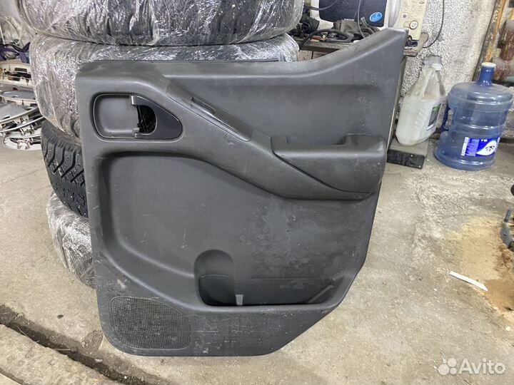 Дверные карты nissan navara