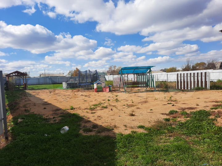 Дом 323 м² на участке 24 сот.