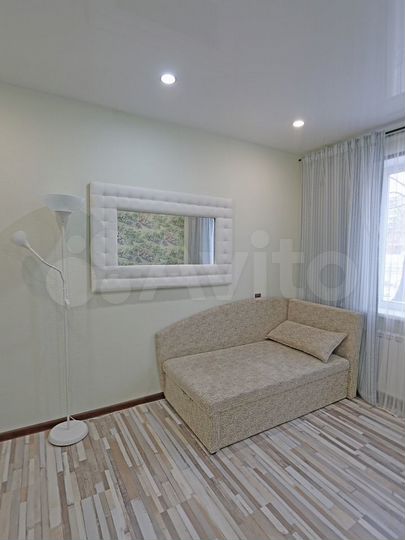 2-к. квартира, 51 м², 1/9 эт.