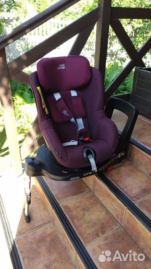 Britax Romer Dualfix M i-Size Burgundy