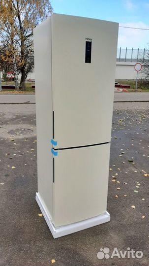 Холодильник Haier C2F636ccrg (4693)