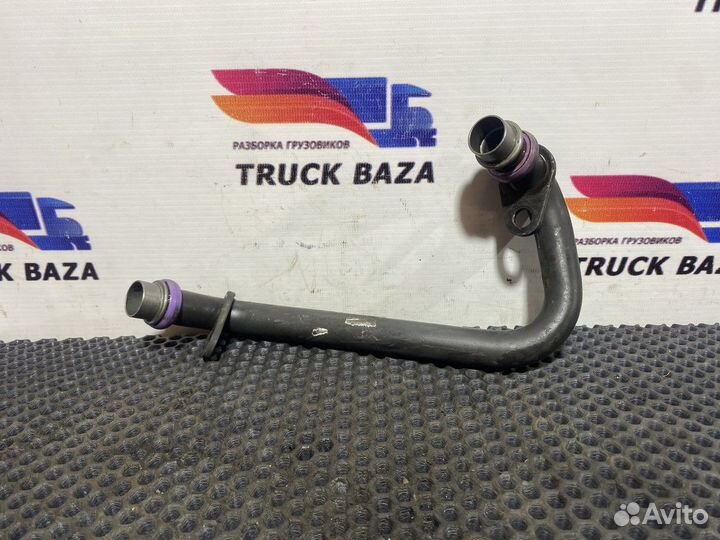 7422339468 Трубка масляная Renault T