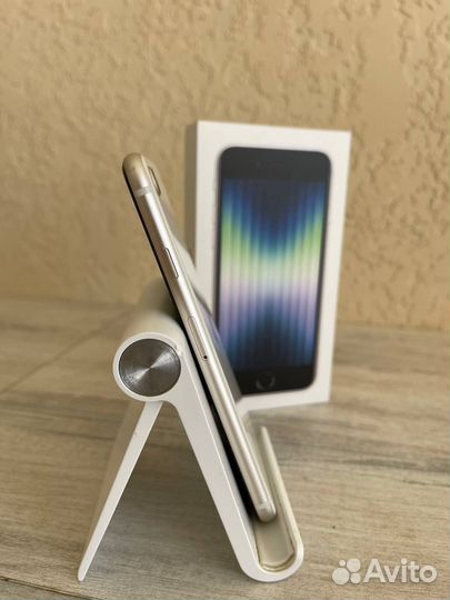 iPhone SE (2022), 64 ГБ