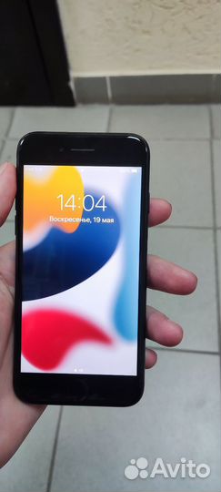 iPhone 7, 32 ГБ
