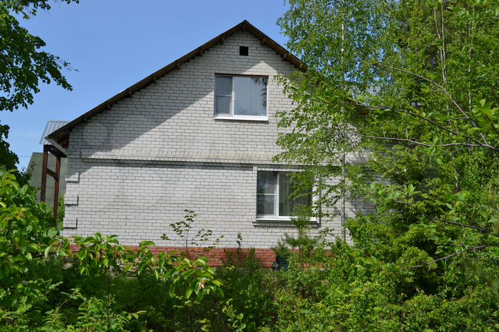 Дом 141 м² на участке 12 сот.