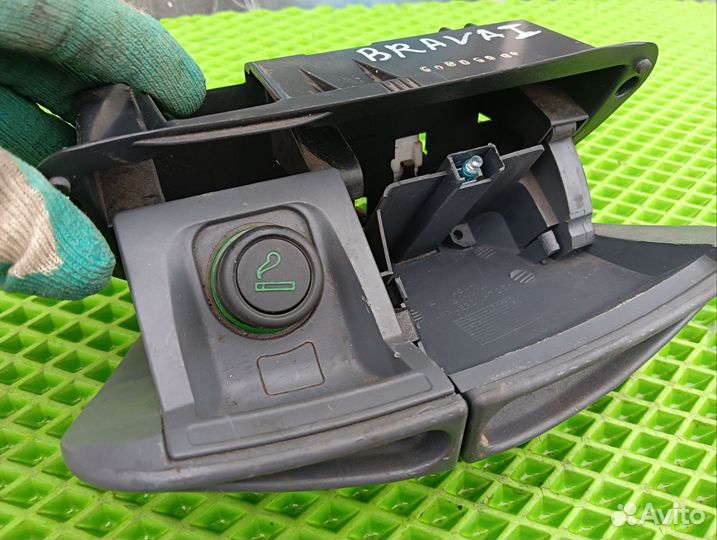 Пепельница передняя Fiat Brava 1995-2001