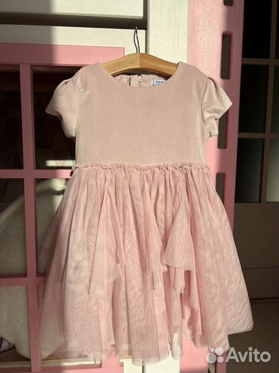 Красивые вещи на девочку Zara Mayoral 110-116 см