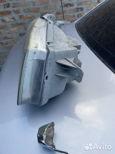 Фара лева, Hyundai Accent