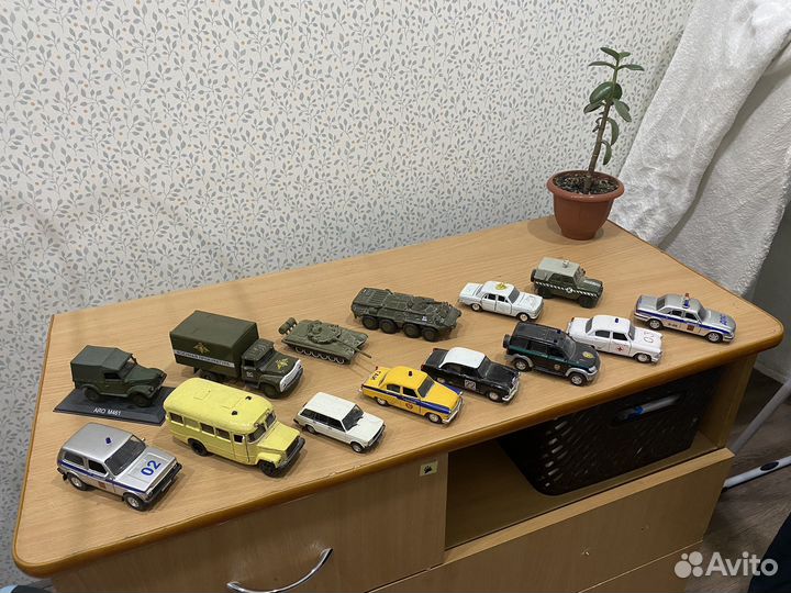 Модели автомобилей 1:43