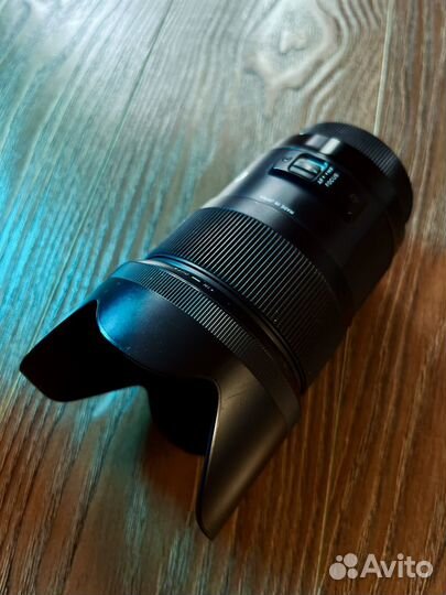 Объектив Sigma AF 35mm f/1.4 DG HSM ART Canon EF