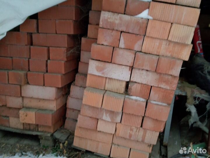 Кирпич новый
