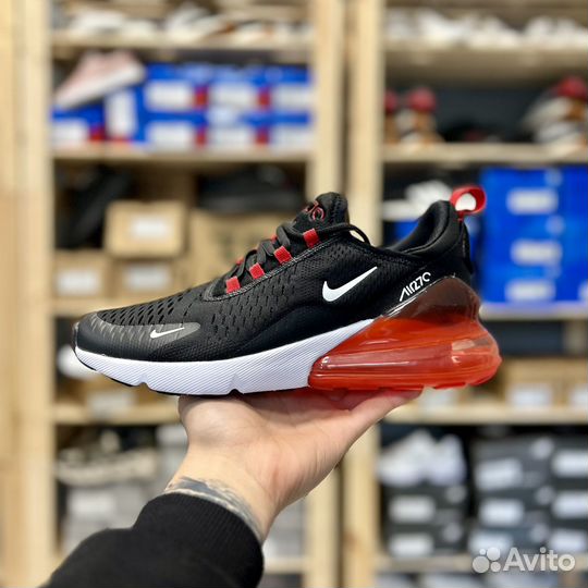Кроссовки Nike Air Max 270