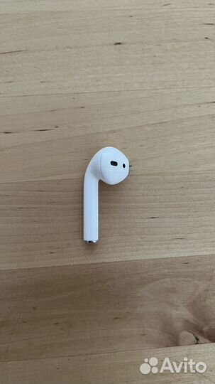 Левый наушник для AirPods 2. Оригинал