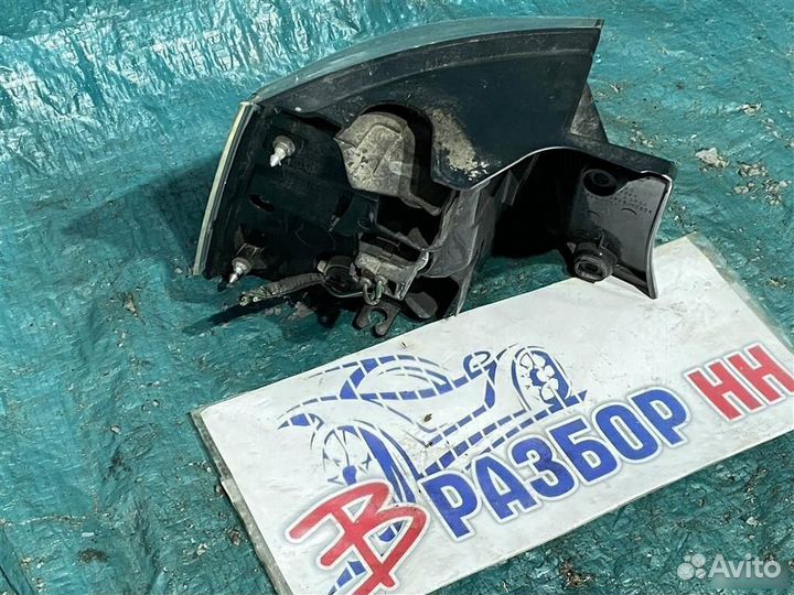 Фонарь внешний правый Mitsubishi Outlander XL CW5W