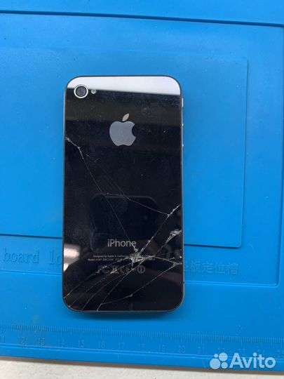 iPhone 4, 8 ГБ