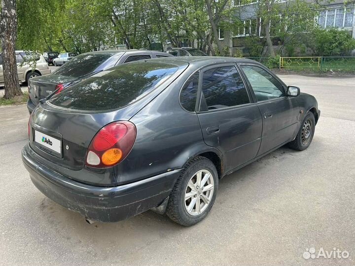 Toyota Corolla 1.3 МТ, 1999, 250 000 км