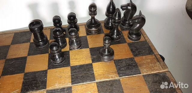 Шахматные фигуры деревянные