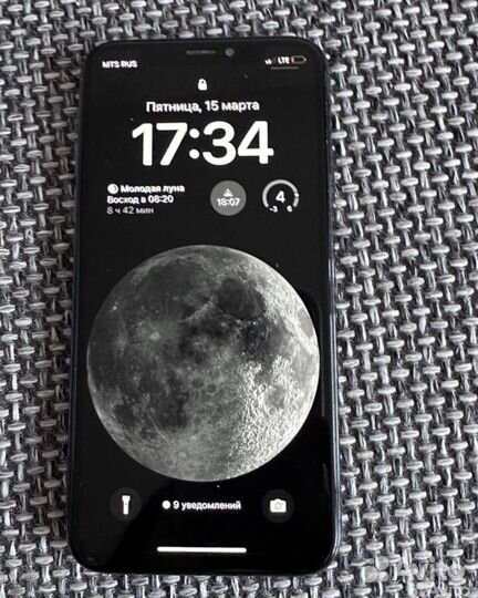 iPhone X, 64 ГБ