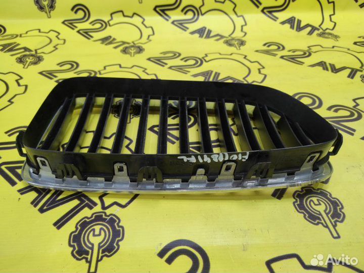 Решетка радиатора передняя левая Bmw 5-Series F10