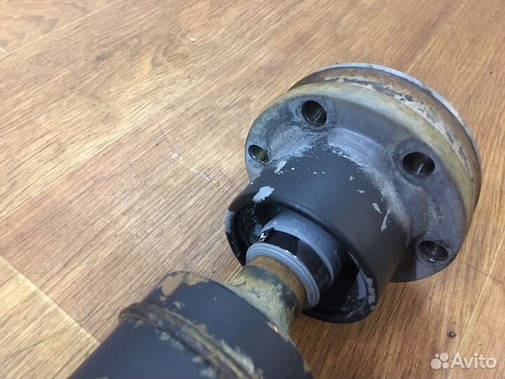 Mercedes ML W164 передний кардан