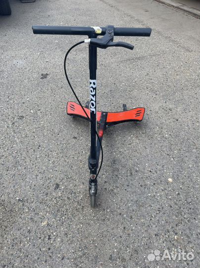 Самокат Razor PowerWing