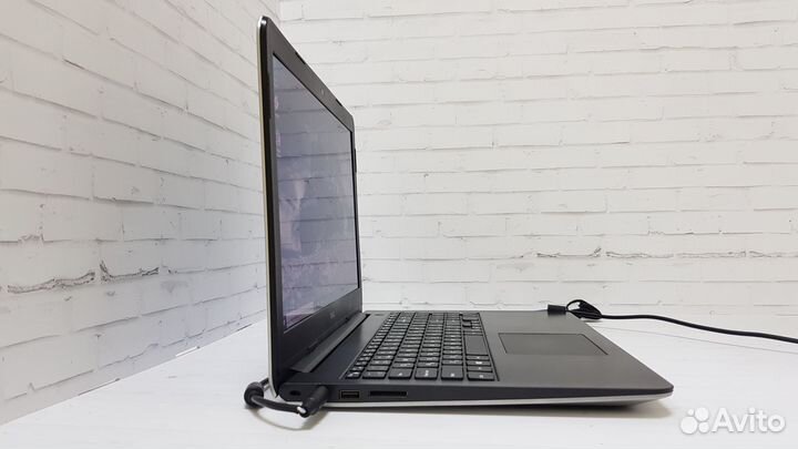 Игровой ноутбук Dell 4ядра/2видеокарты/8Gb/SSD