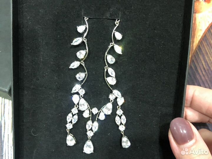 Комплект колье и серьги Swarovski