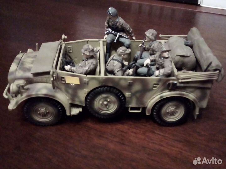 Модель автомобиль Хорьх 135