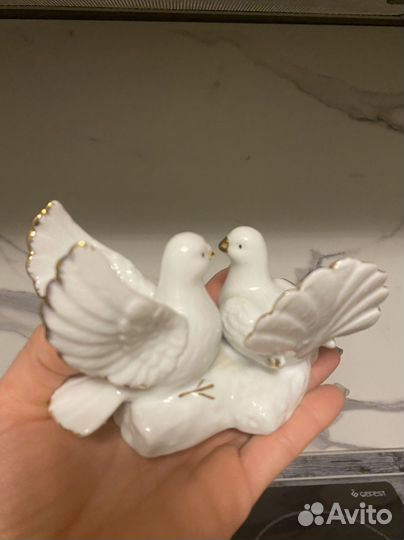 Статуэтка свадебная голуби