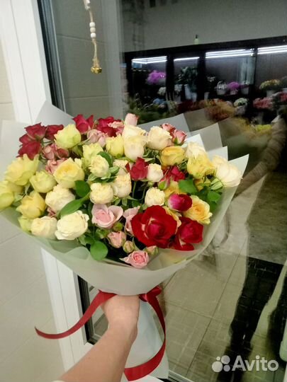 Кустовые розы микс