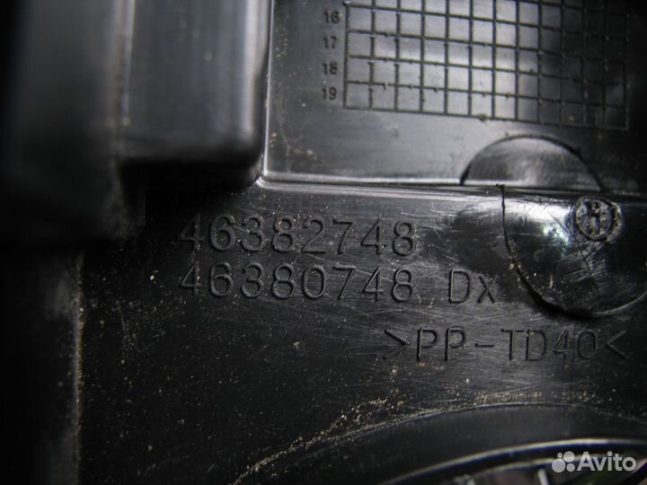 Fiat Doblo фара левая правая передняя 2010-2014