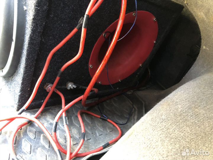 Сабуфер и моноблок