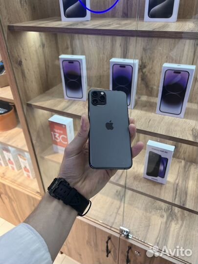 iPhone 11 Pro, 64 ГБ