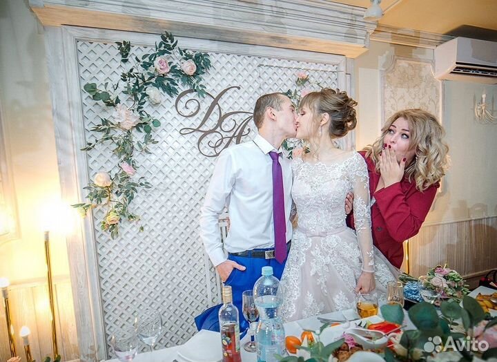 Ведущая Любовь Кураш