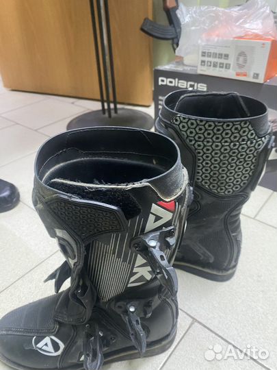 Мотоботы кроссовые