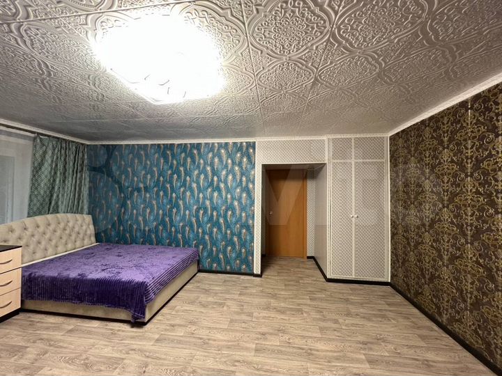 2-к. квартира, 50 м², 1/5 эт.