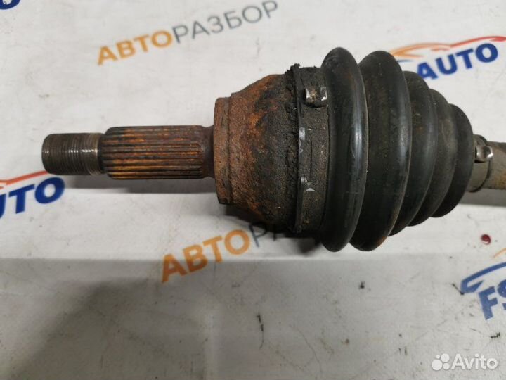 Привод передний правый Ford Fiesta MK5 1.4 fxja