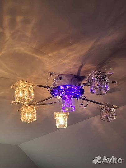 Люстра потолочная