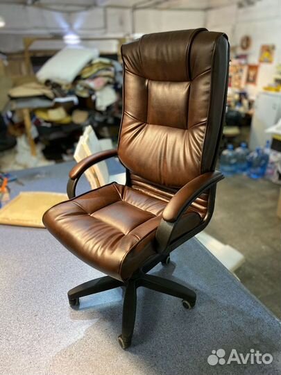 Компьютерное кресло