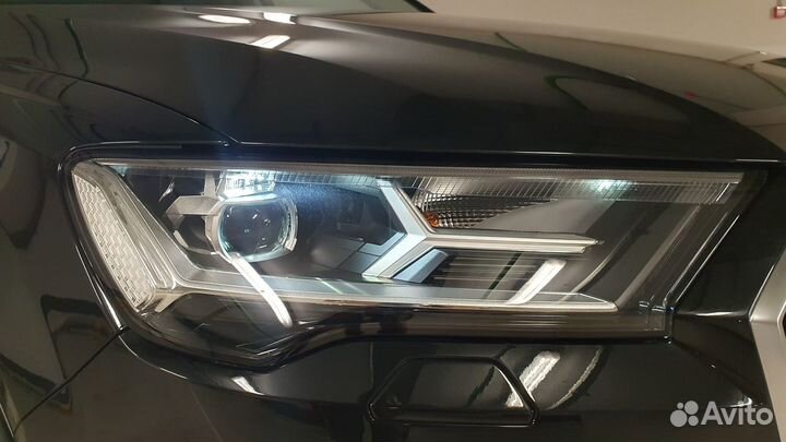 Audi Q7, 2022