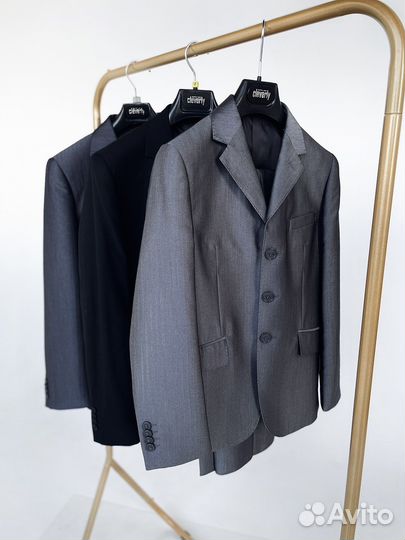 Костюм новый 140 для мальчика