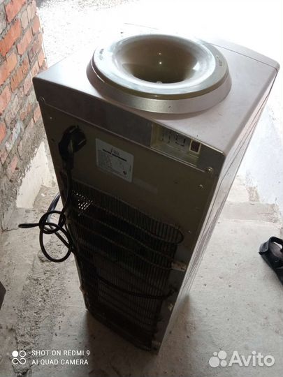 Кулер для воды напольный бу