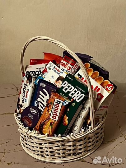 Корзины со сладостями