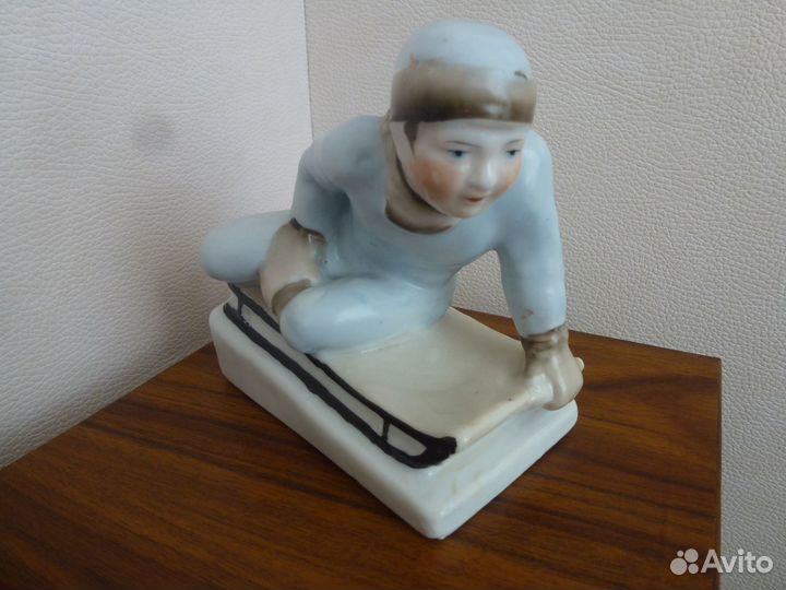 Довоенная статуэтка