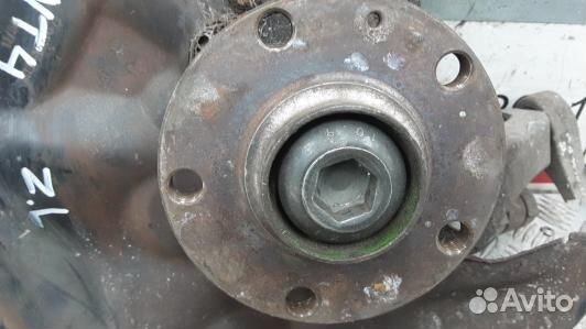 Ступица задняя левая audi A8 D3 (LNT04MH01)