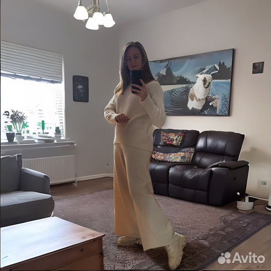 Вязаный костюм женский