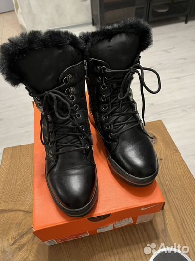 Ботинки женские зимние