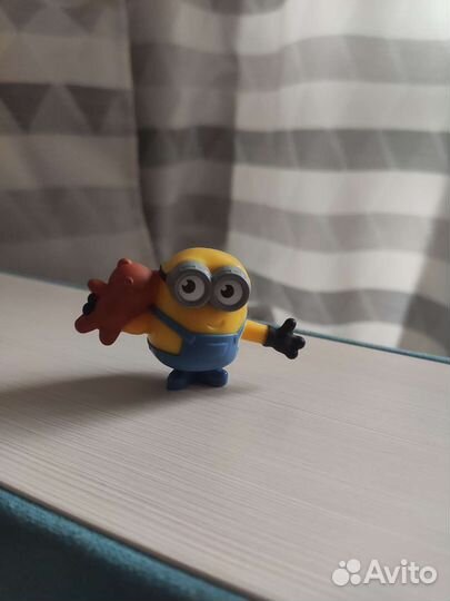 Миньоны из Макдональдса