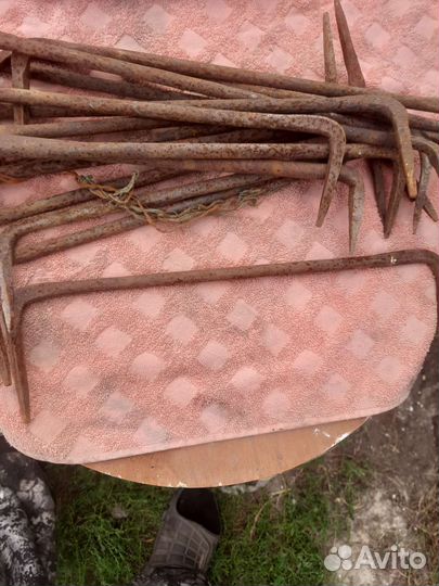 Скоба строительная