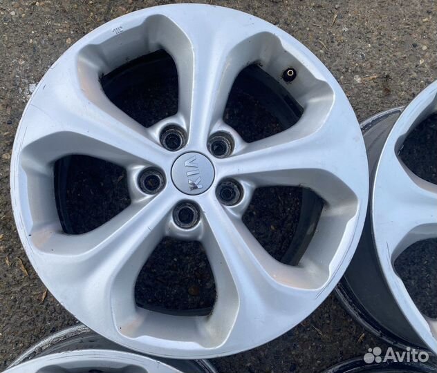 Диски литые Kia r17